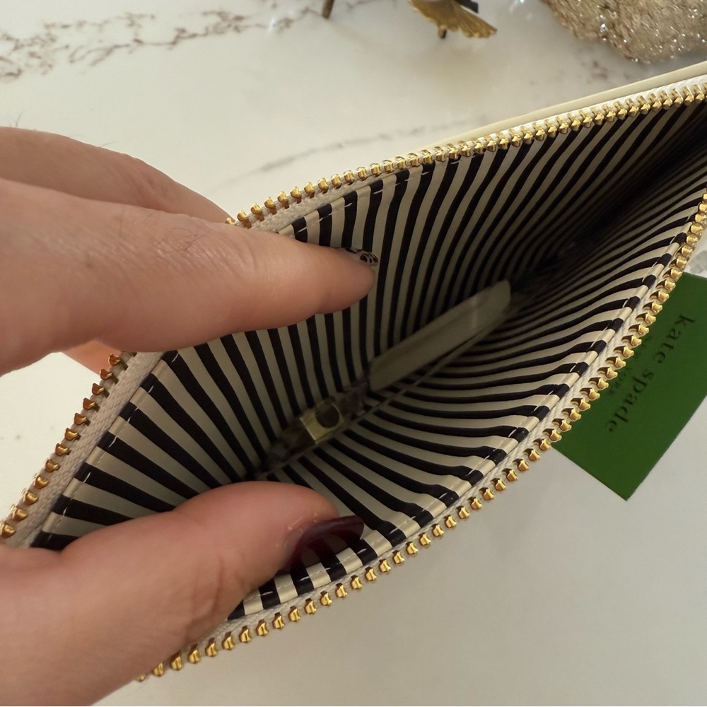 Kate Spade Gold Dots Pencil Case / or used for Makeup Bag, Change Purse - NWT - Picture 7 of 9